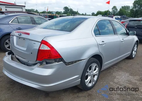 2012 Ford Fusion Se z USA, uszkodzony, nr VIN 3FAHP0HAXCR212989
